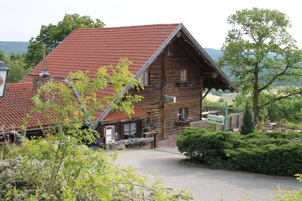 卡斯坦宁霍夫餐厅公寓 Dannenfels 外观 照片